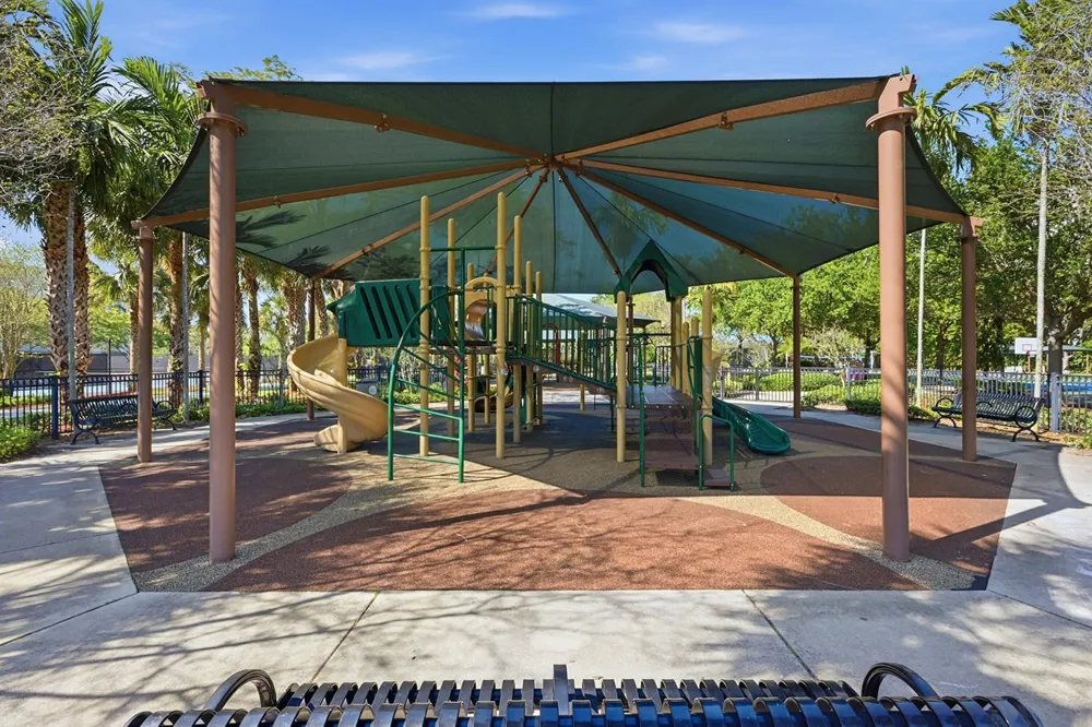 4115 Carriage Drive #P2 Pompano Beach, FL 33069