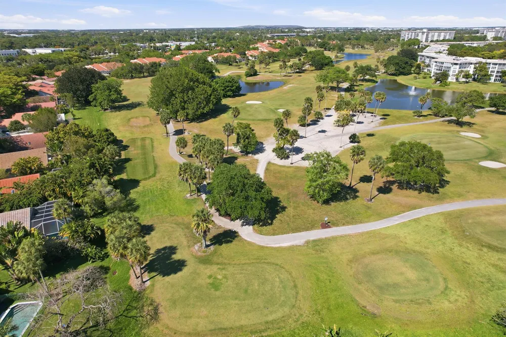 4115 Carriage Drive #P2 Pompano Beach, FL 33069