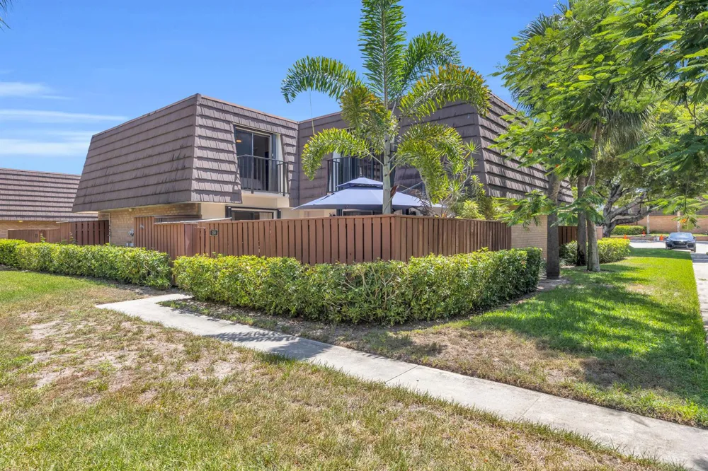 1208 12th Court Jupiter, FL 33477