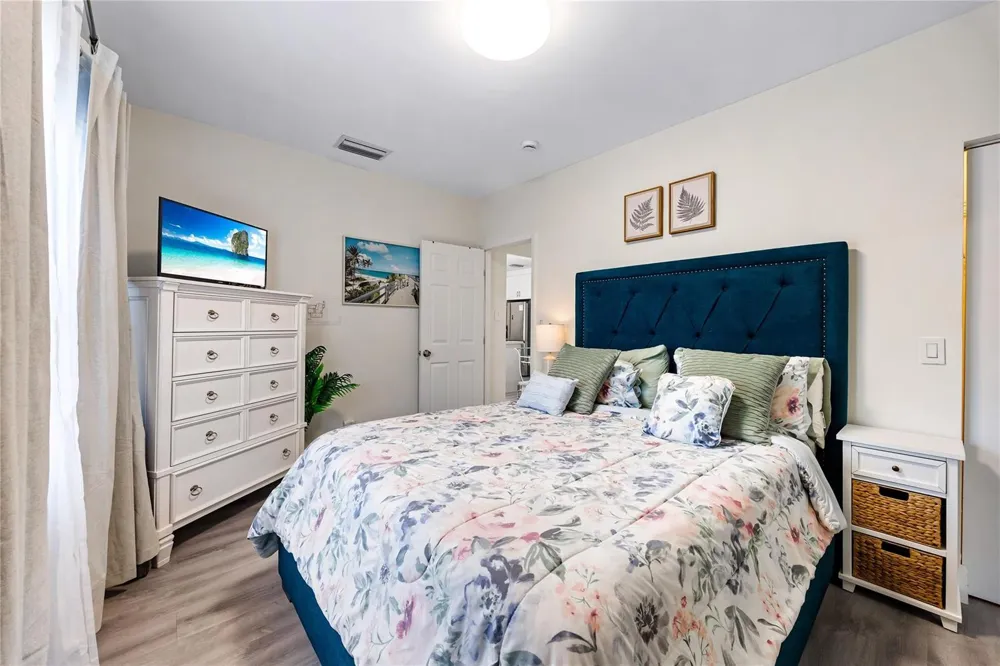 218 SW 7th Street Dania Beach, FL 33004