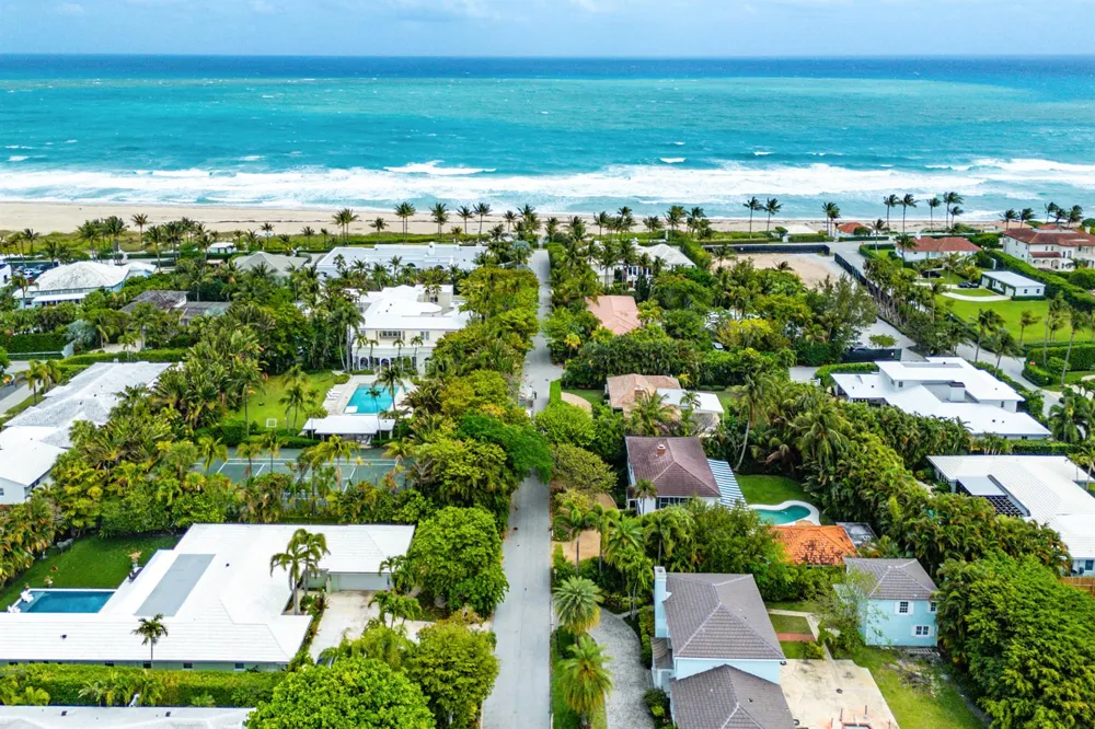 210 Merrain Road Palm Beach, FL 33480