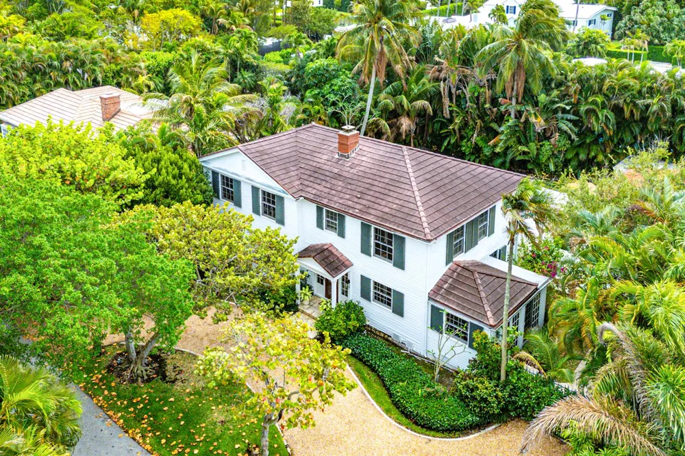 210 Merrain Road Palm Beach, FL 33480
