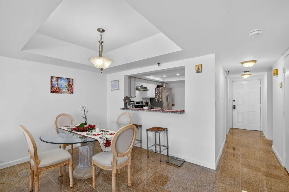 7030 Half Moon Circle #117 Hypoluxo, FL 33462