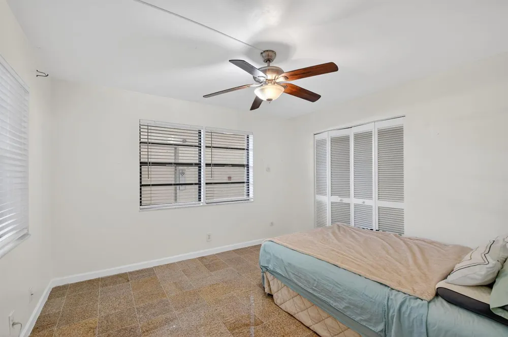7030 Half Moon Circle #117 Hypoluxo, FL 33462