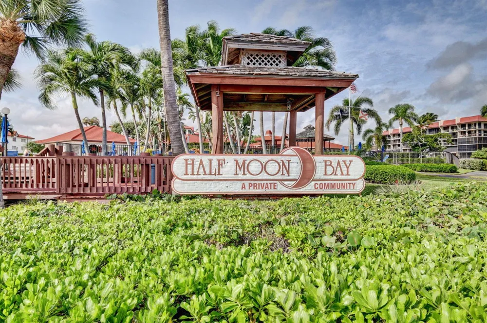 7030 Half Moon Circle #117 Hypoluxo, FL 33462