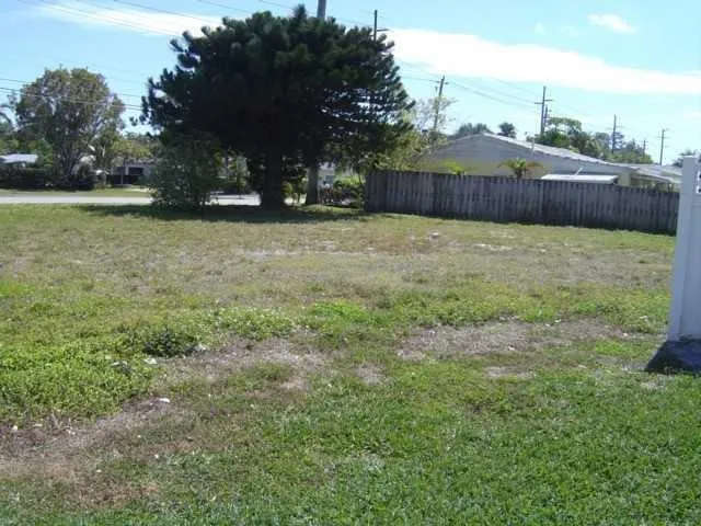 900 Guava Isle Fort Lauderdale, FL 33315