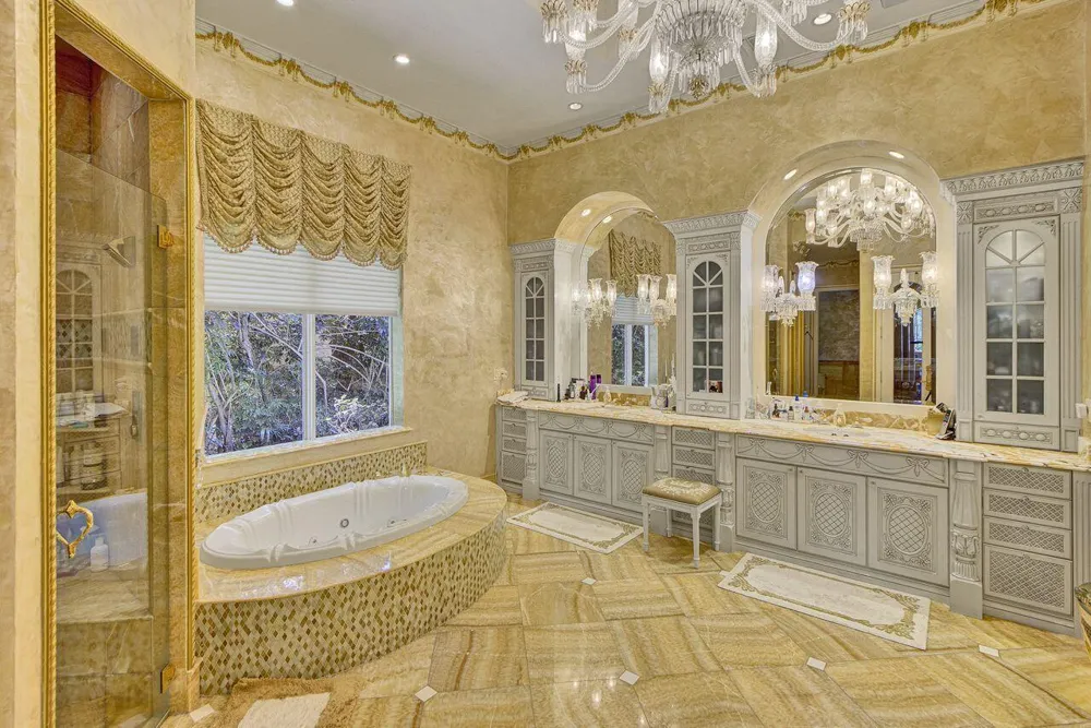 17730 Scarsdale Way Boca Raton, FL 33496