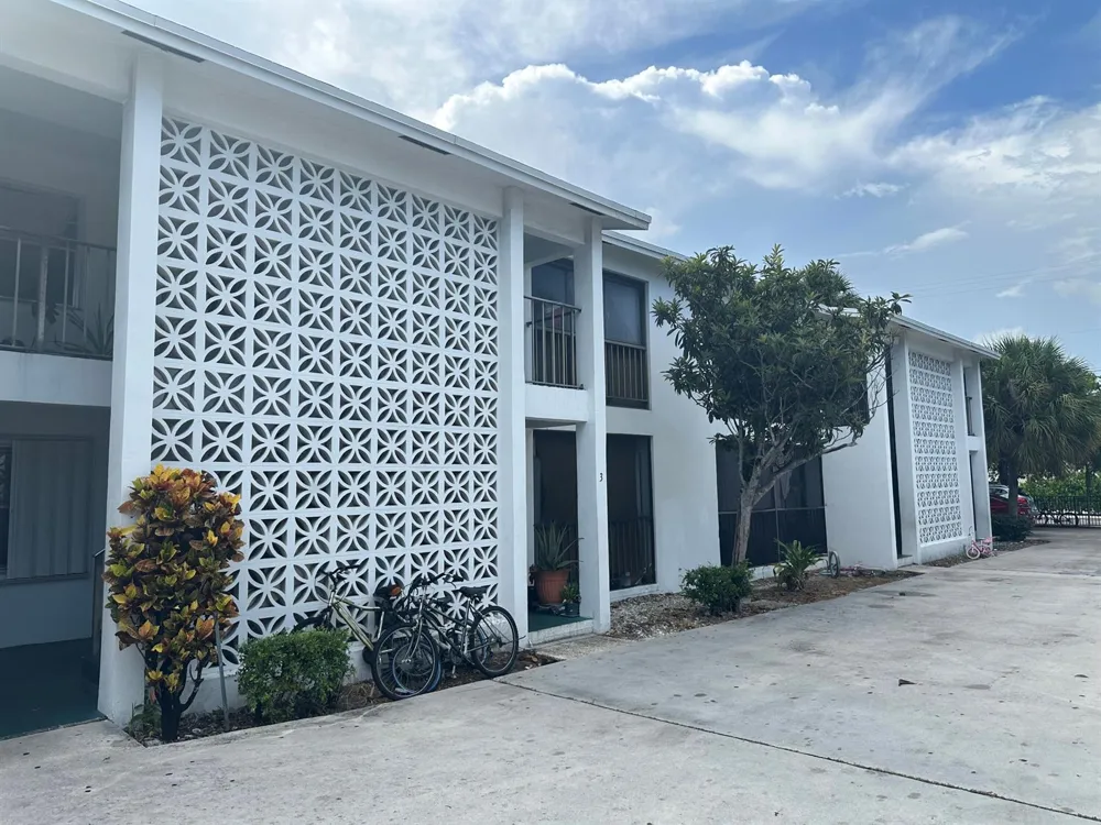 1741 3rd Ave Avenue #6 