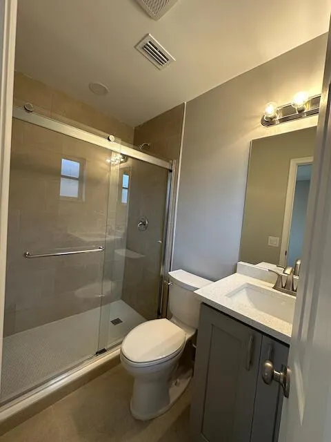 1741 3rd Ave Avenue #6 