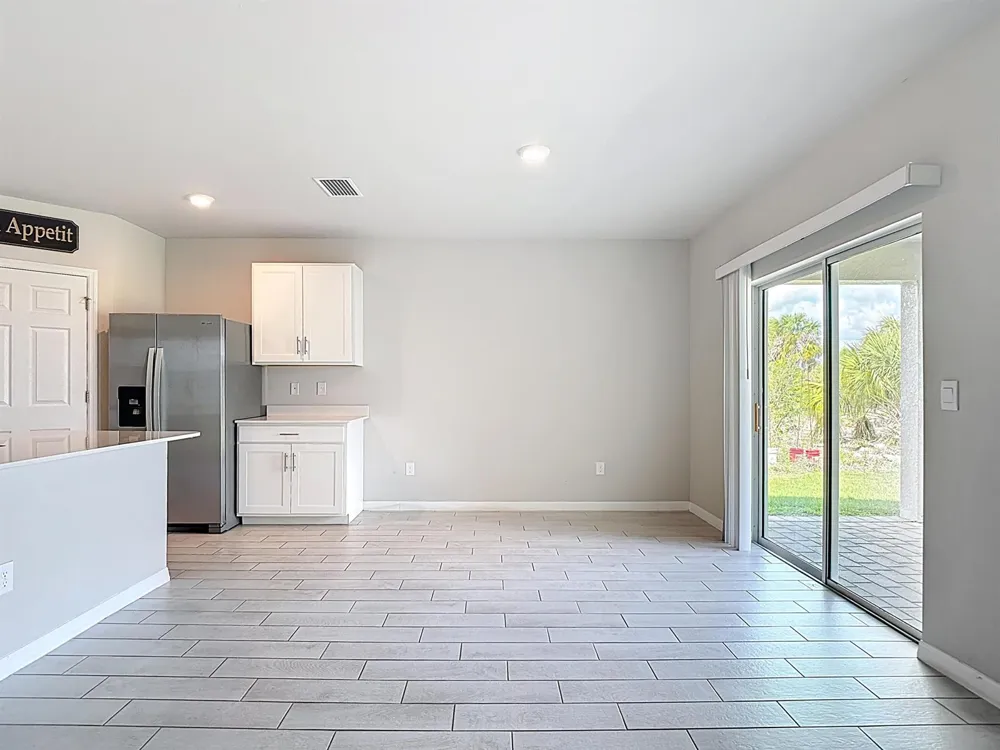 524 W Glendale Avenue 