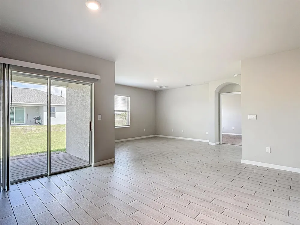 524 W Glendale Avenue 