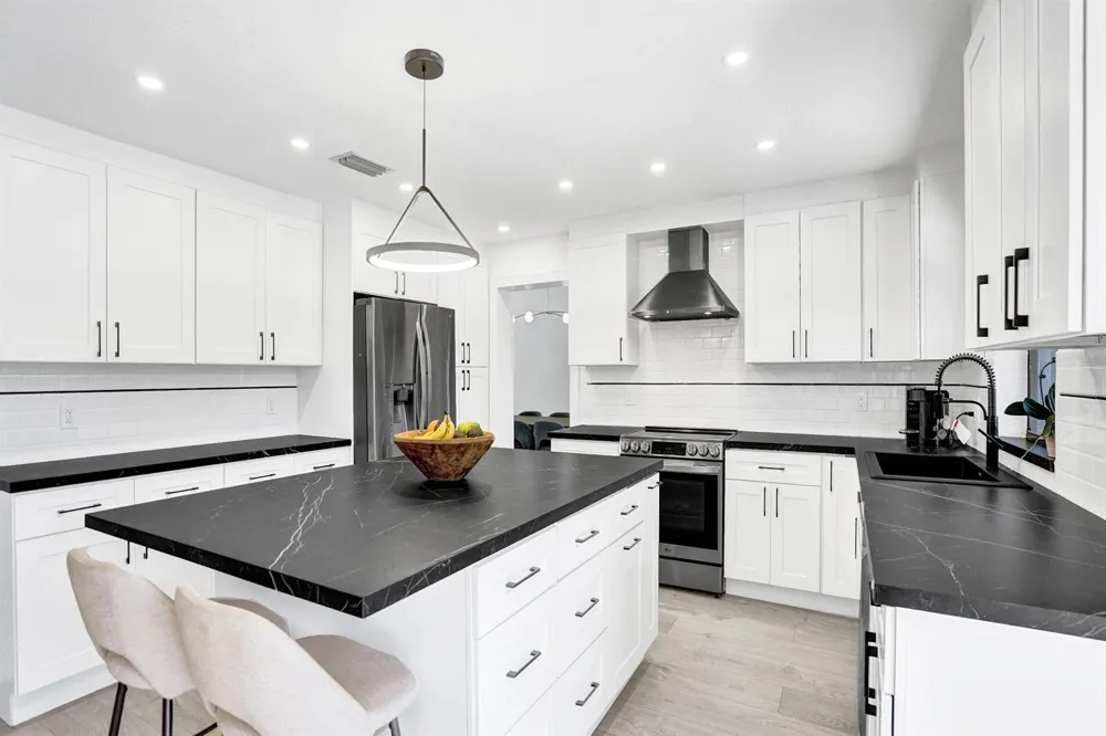 10650 Paris Street Cooper City, FL 33026