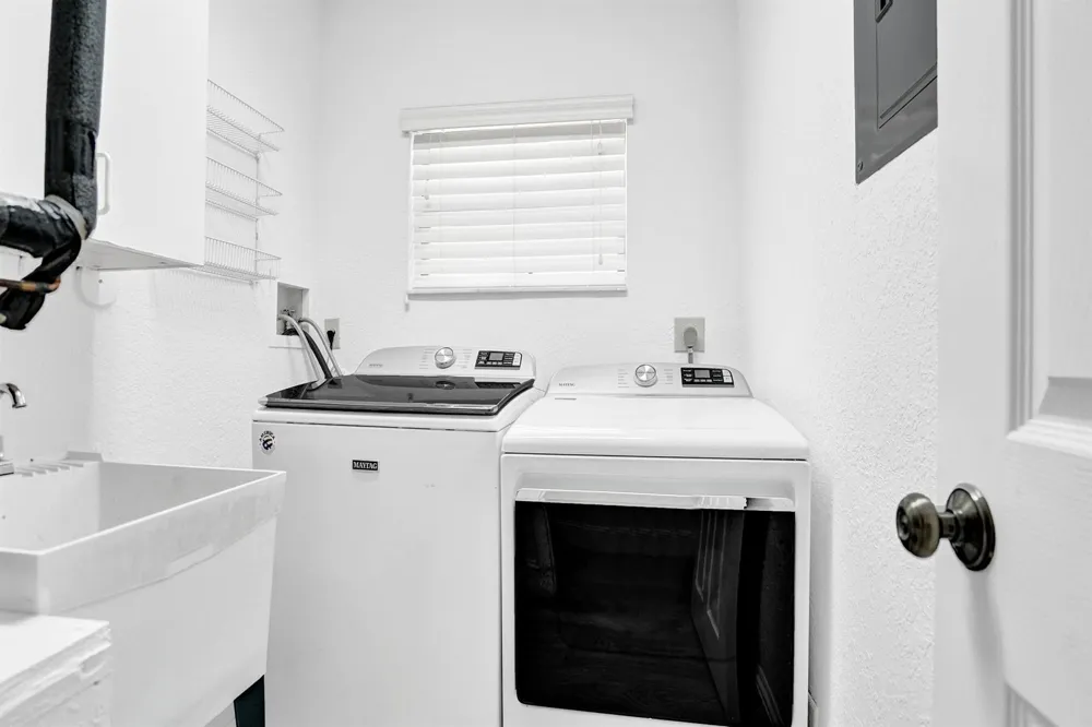 10650 Paris Street Cooper City, FL 33026