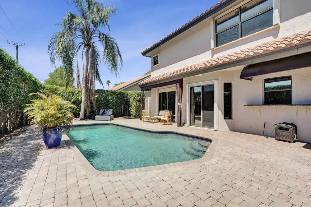 10650 Paris Street Cooper City, FL 33026