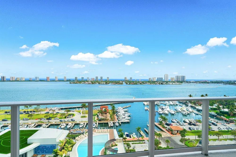 220 Lake Shore Drive #1508 Lake Park, FL 33403