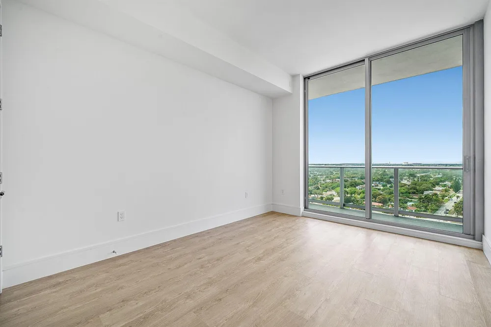 220 Lake Shore Drive #1508 Lake Park, FL 33403