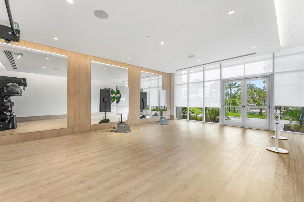 220 Lake Shore Drive #1508 Lake Park, FL 33403