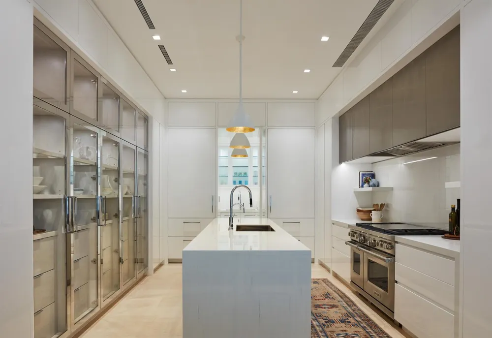 5 Via Flagler Palm Beach, FL 33480