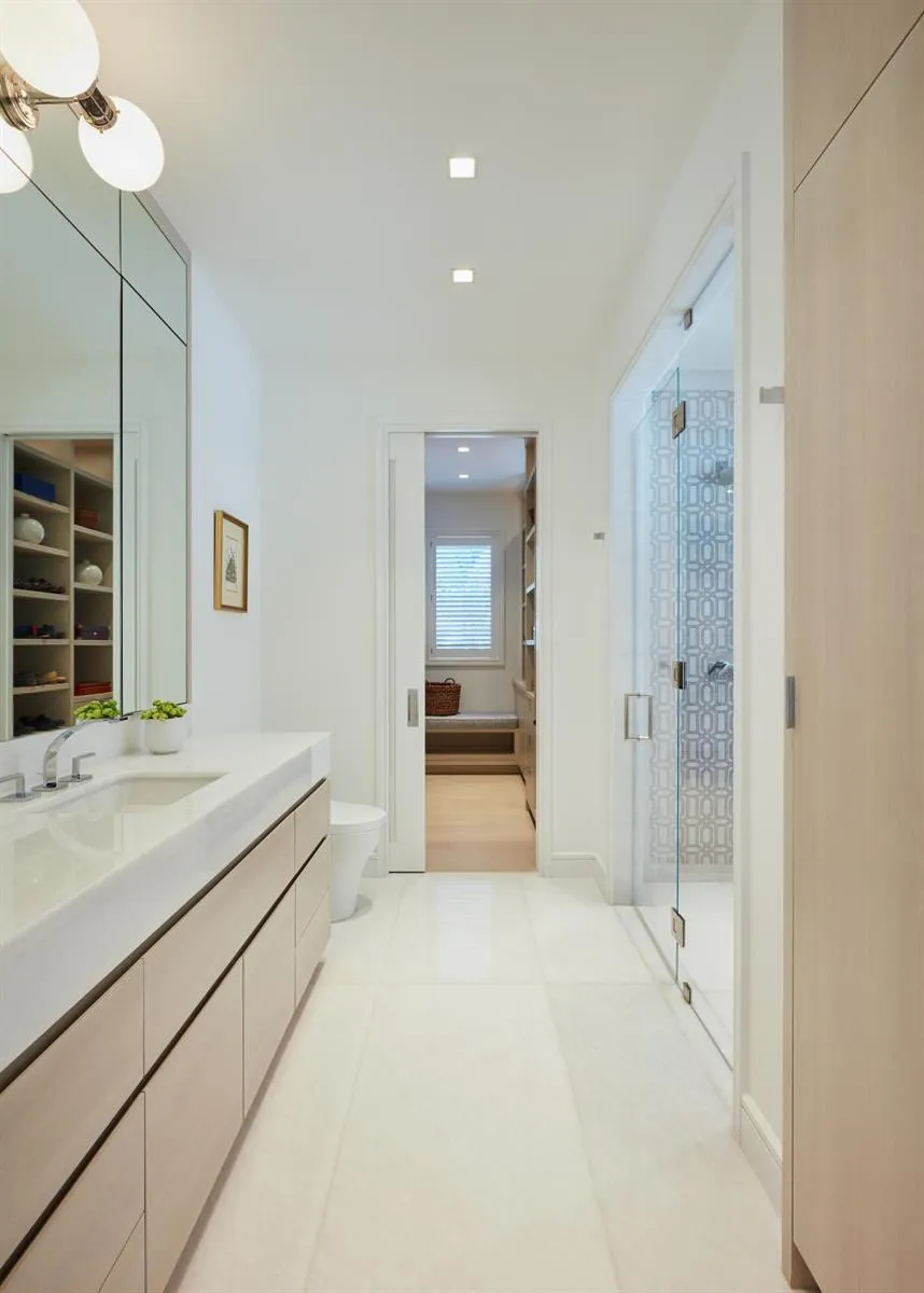 5 Via Flagler Palm Beach, FL 33480
