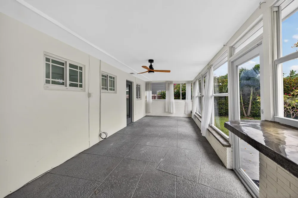 818 NW 28th Court Wilton Manors, FL 33311