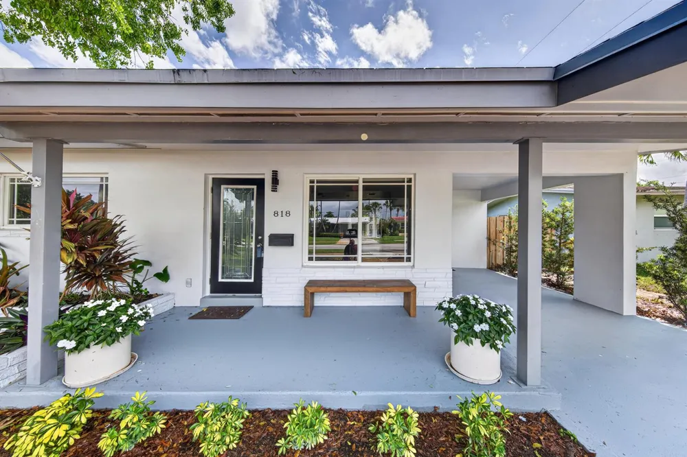 818 NW 28th Court Wilton Manors, FL 33311