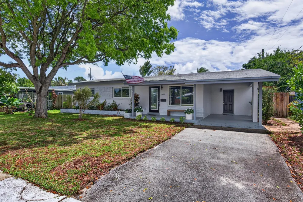 818 NW 28th Court Wilton Manors, FL 33311