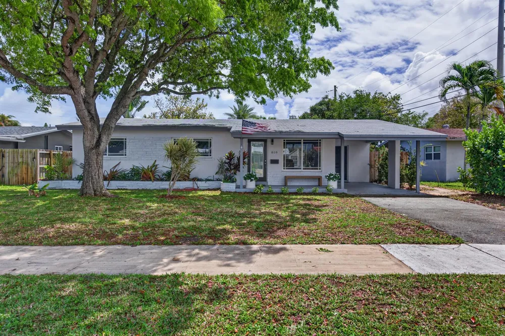 818 NW 28th Court Wilton Manors, FL 33311