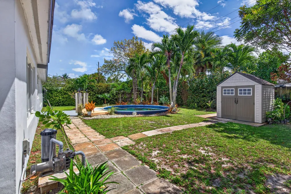 818 NW 28th Court Wilton Manors, FL 33311