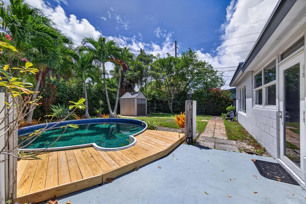 818 NW 28th Court Wilton Manors, FL 33311