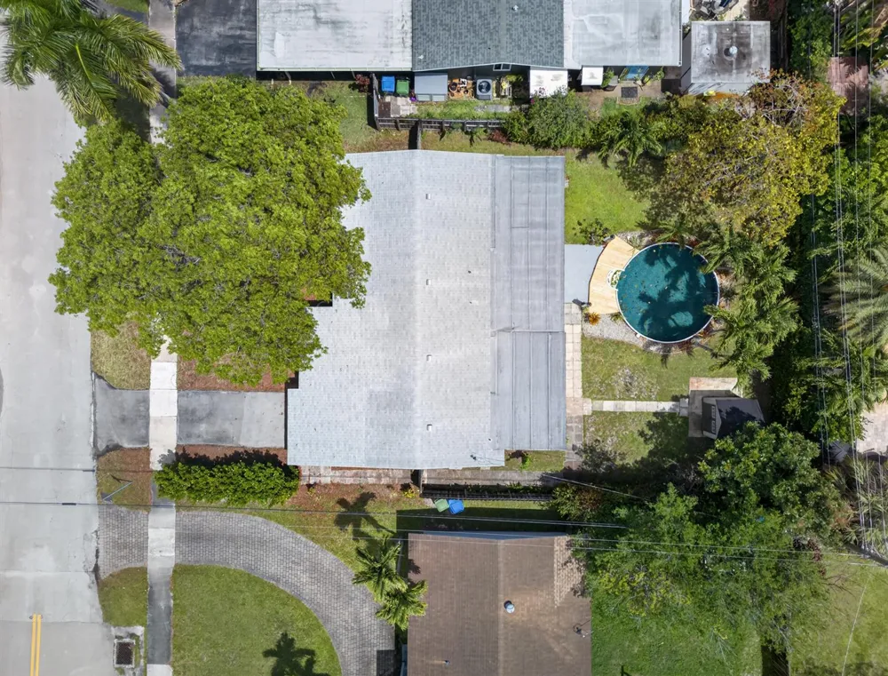 818 NW 28th Court Wilton Manors, FL 33311