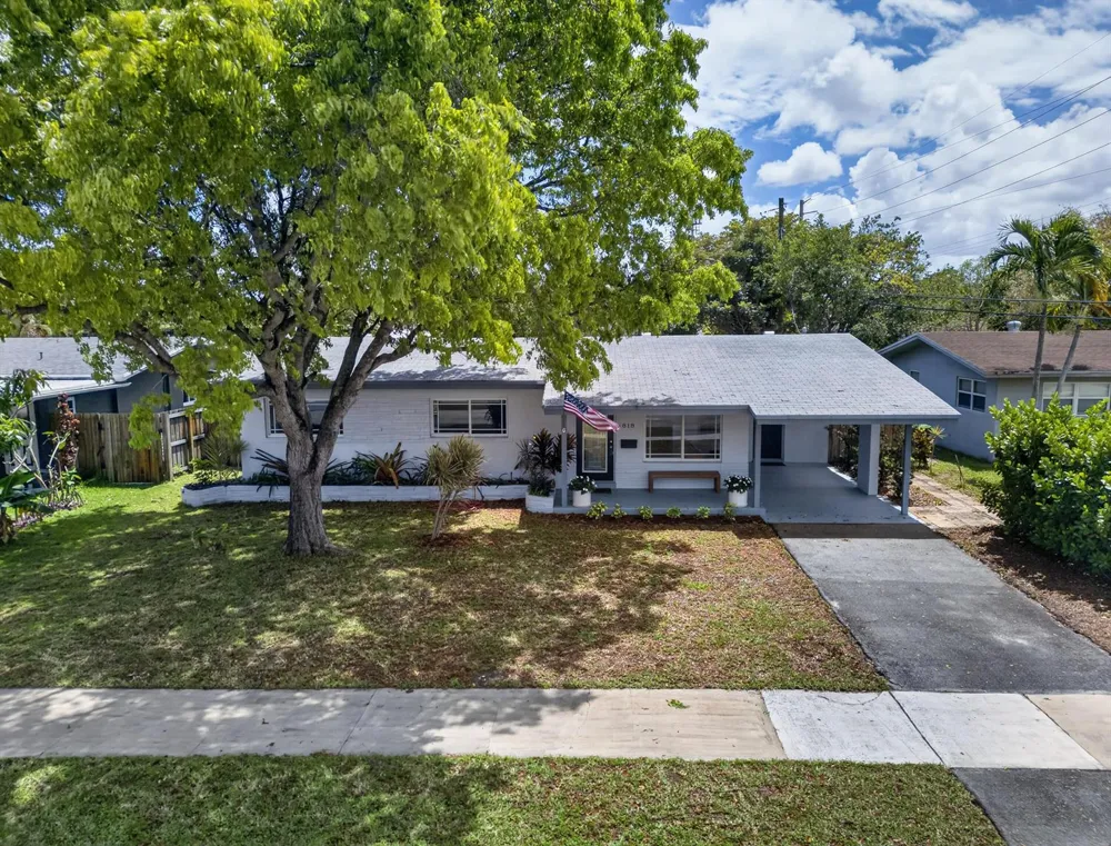 818 NW 28th Court Wilton Manors, FL 33311