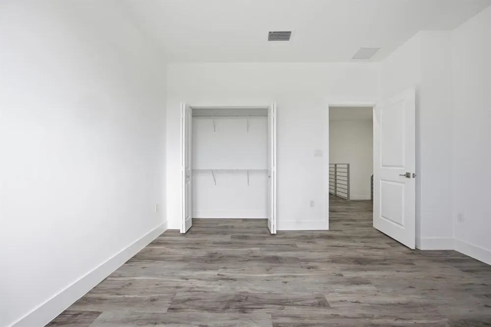 1544 NW 1st Avenue Pompano Beach, FL 33060