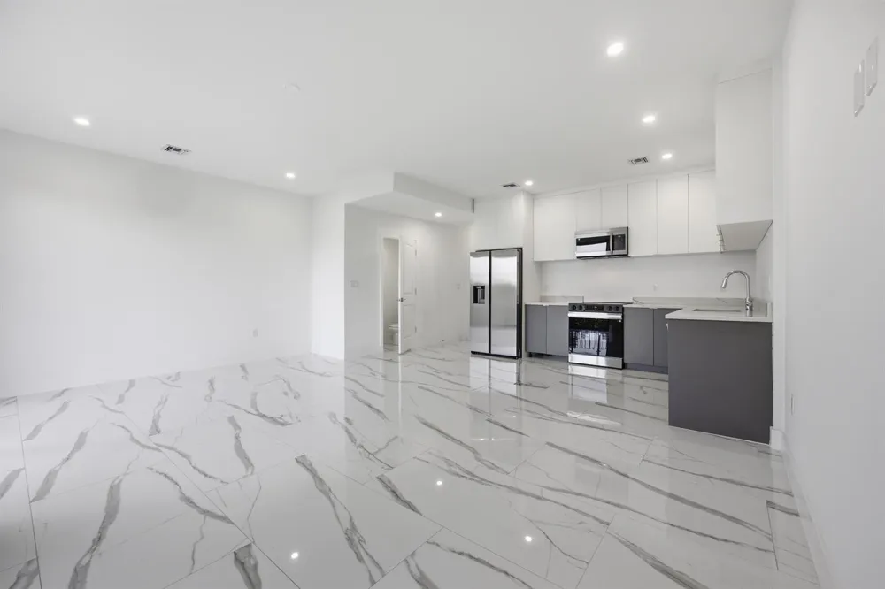 1544 NW 1st Avenue Pompano Beach, FL 33060