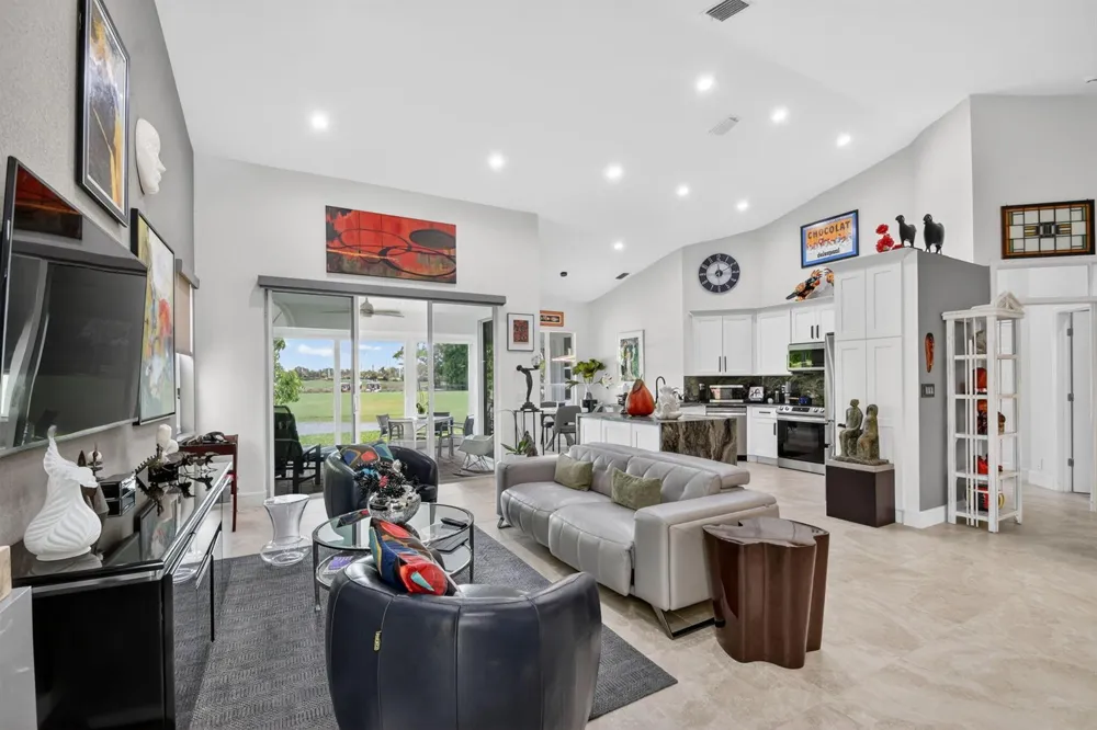 4634 Carlton Golf Drive Lake Worth, FL 33449