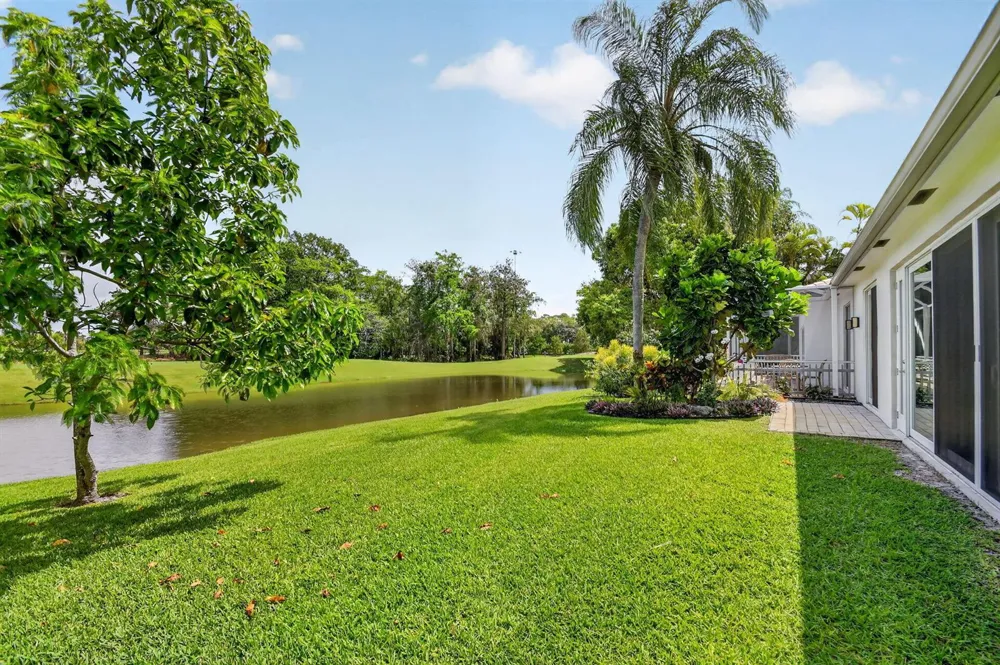 4634 Carlton Golf Drive Lake Worth, FL 33449