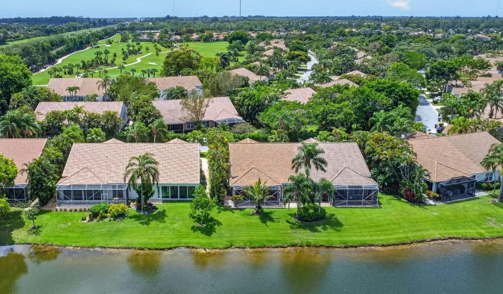 4634 Carlton Golf Drive Lake Worth, FL 33449