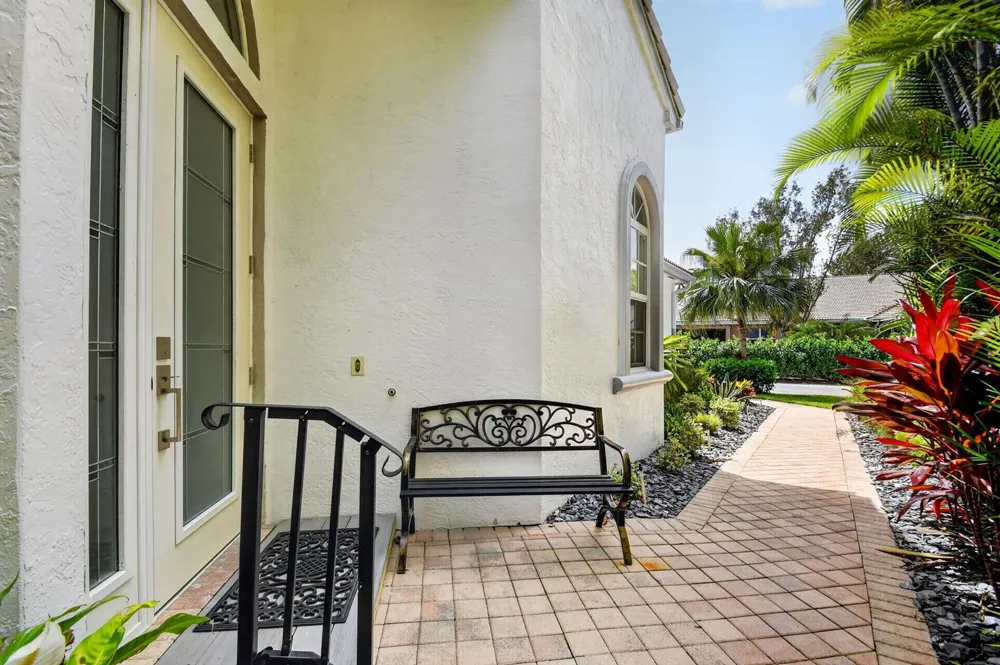 4634 Carlton Golf Drive Lake Worth, FL 33449