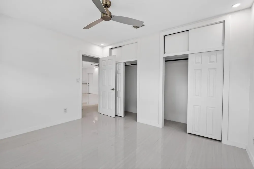 648 NW 30th Court Wilton Manors, FL 33311