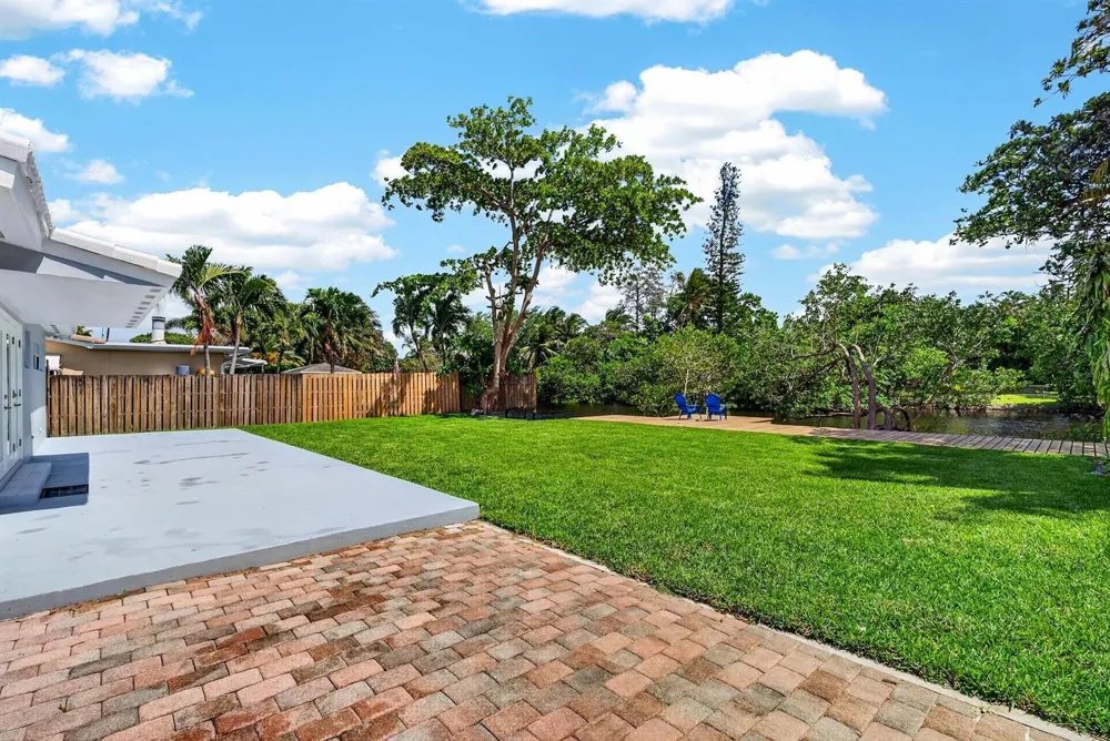648 NW 30th Court Wilton Manors, FL 33311