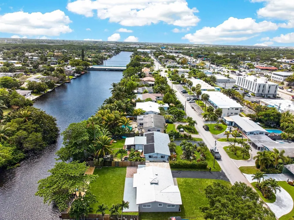 648 NW 30th Court Wilton Manors, FL 33311