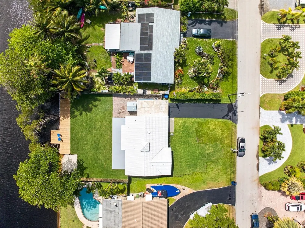 648 NW 30th Court Wilton Manors, FL 33311