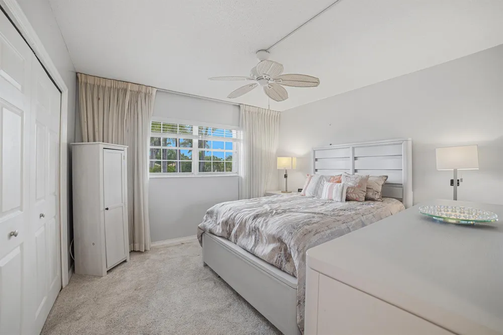 169 Atlantis Boulevard #205 Atlantis, FL 33462