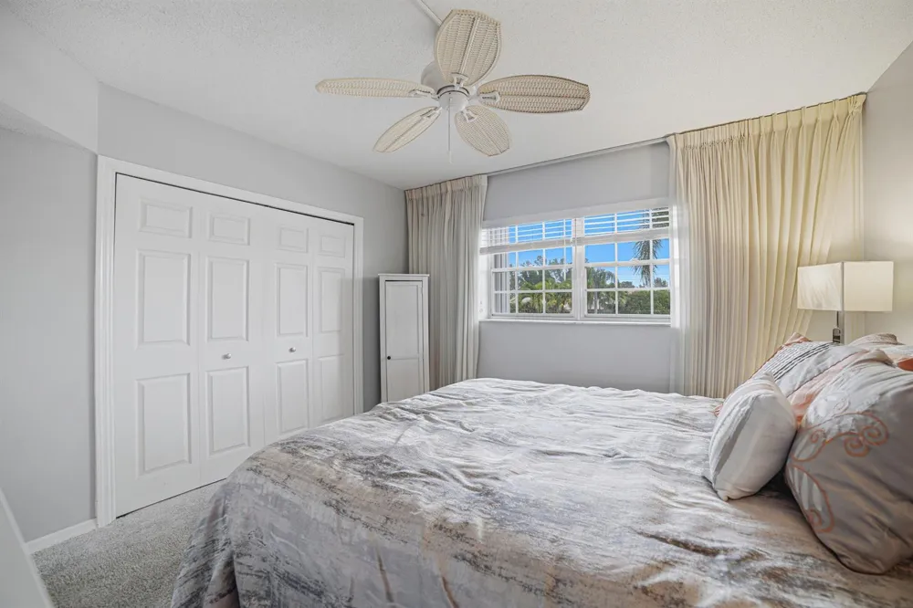 169 Atlantis Boulevard #205 Atlantis, FL 33462