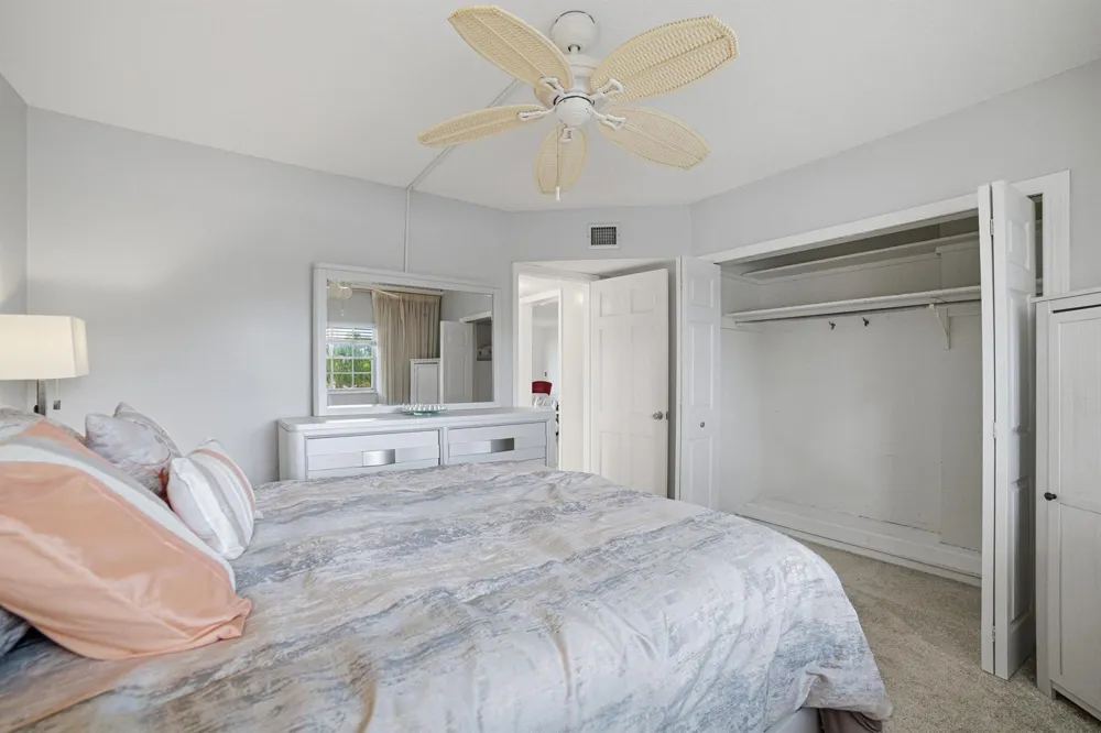 169 Atlantis Boulevard #205 Atlantis, FL 33462