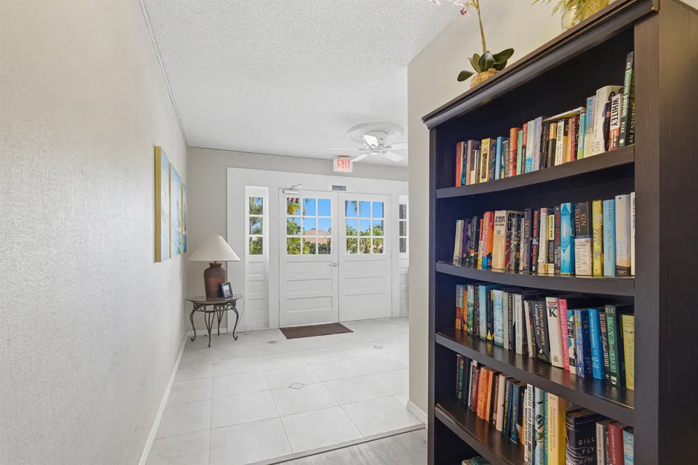 169 Atlantis Boulevard #205 Atlantis, FL 33462