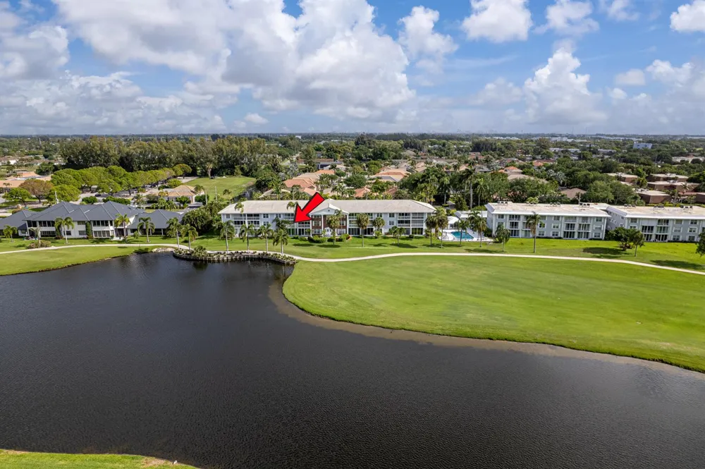 169 Atlantis Boulevard #205 Atlantis, FL 33462