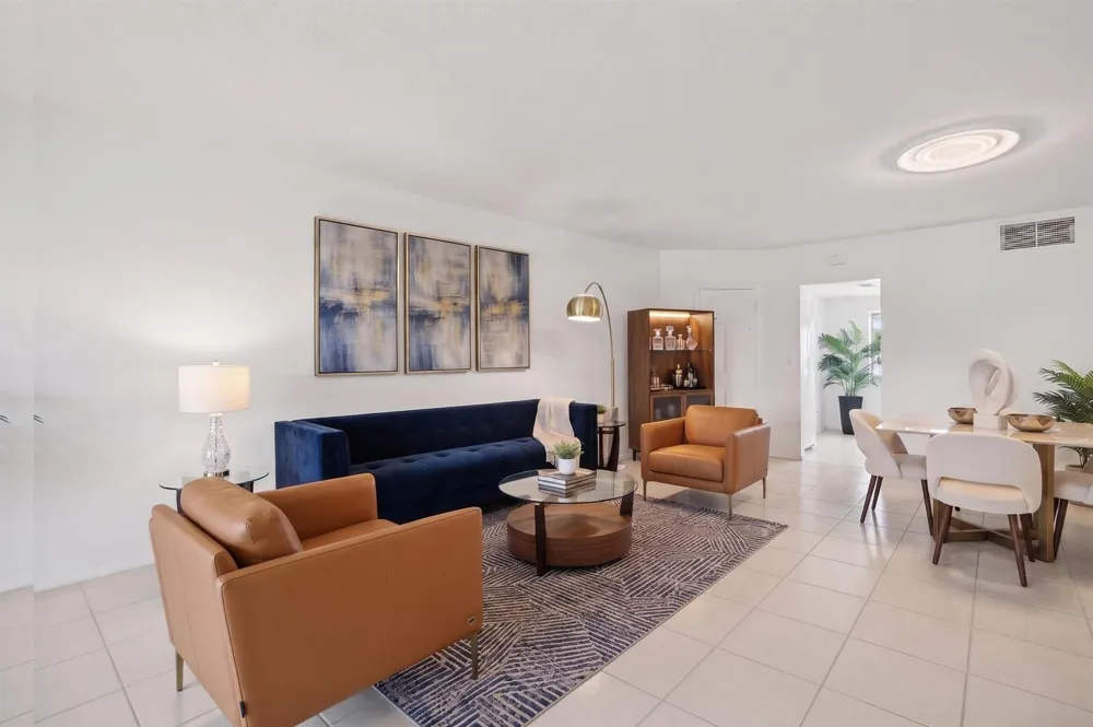 169 Atlantis Boulevard #205 Atlantis, FL 33462