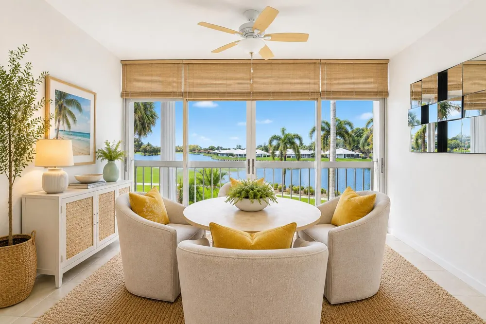 169 Atlantis Boulevard #205 Atlantis, FL 33462
