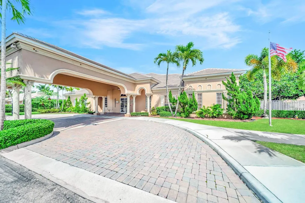 6169 NW 53rd Circle Coral Springs, FL 33067