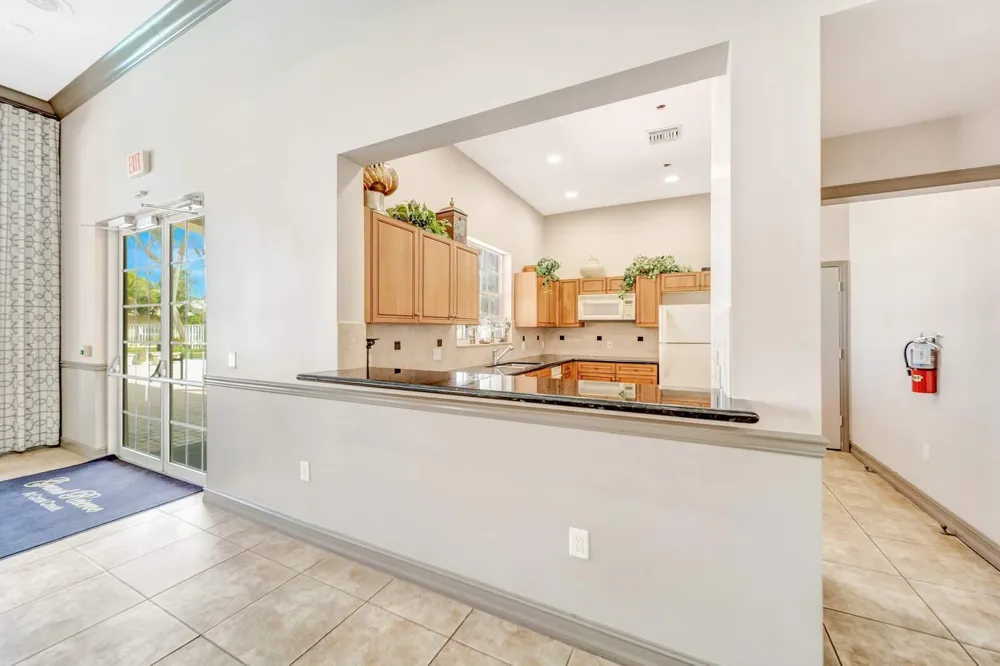 6169 NW 53rd Circle Coral Springs, FL 33067